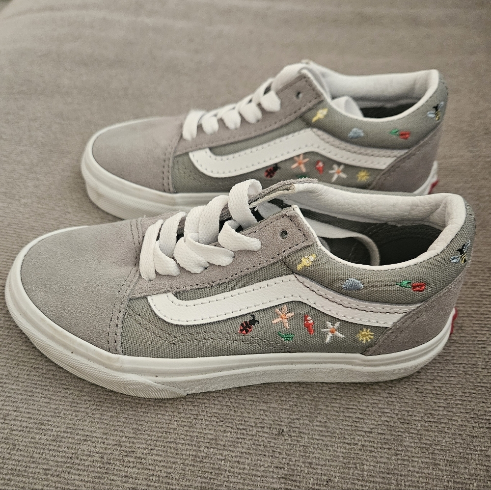 Vans Gray Kids Sneakers with Colorful Embroidery